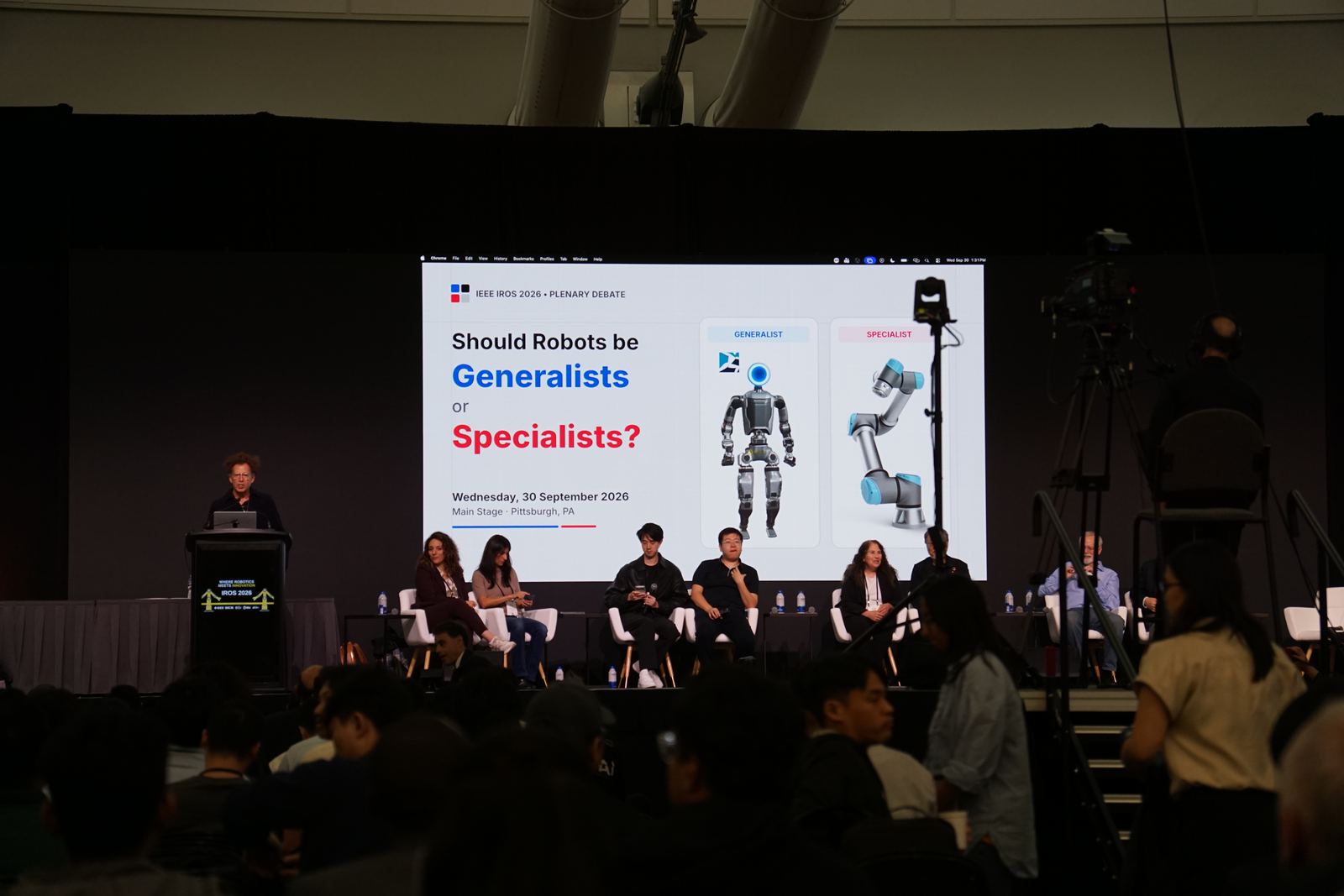 Plenary debate slide on generalists or specialists.